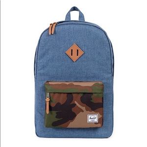 Herschel Heritage Crosshatch & Camo 21L Backpack